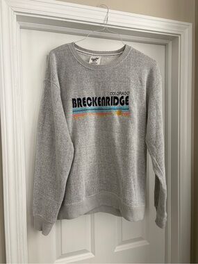 Pacific & Co Breckenridge Colorado Cozy Grey Crewneck Sweatshirt Unisex Large